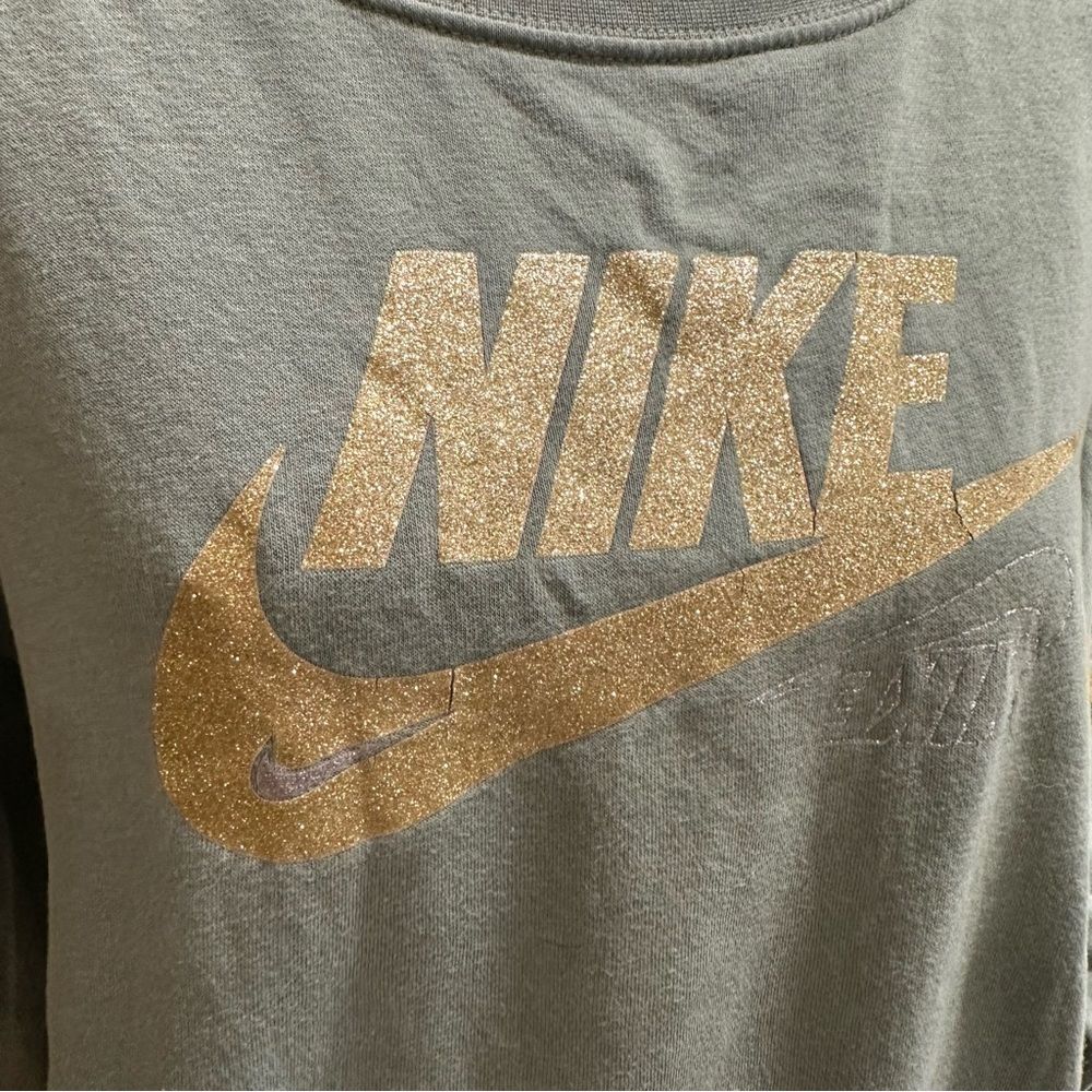 Nike Green  Glitter Crewneck Sweatshirt Size Small - Picture 3 of 10